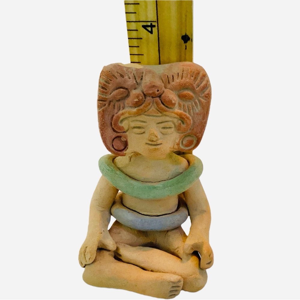 Handcrafted Terracotta Figurine - Brown and Green - Picture 6 of 7